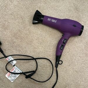 Hot Tools Blowdryer